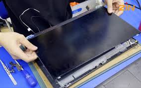 Thay màn hình laptop lấy liền DĨ AN