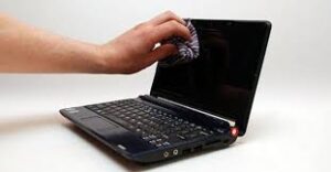 Dịch Vụ Vệ Sinh MacBook Tại TP HCM