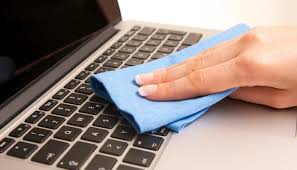 Vệ Sinh LapTop Chuyên Nghiệp Tại Dĩ An